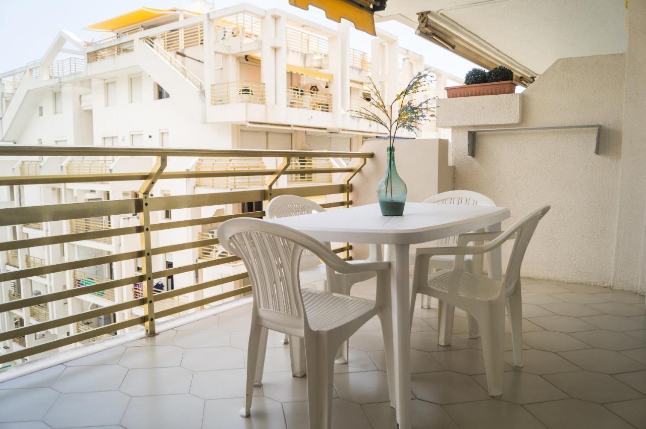 Apartamento Novelty Διαμέρισμα Σαλού Εξωτερικό φωτογραφία